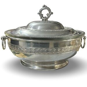 Vintage 1960s Pyrex Aluminum Warming Dish Acanthus Leaf Design